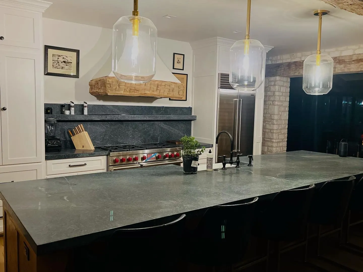 Featured install